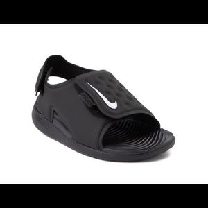 Nike Sunday Adjustable sandal